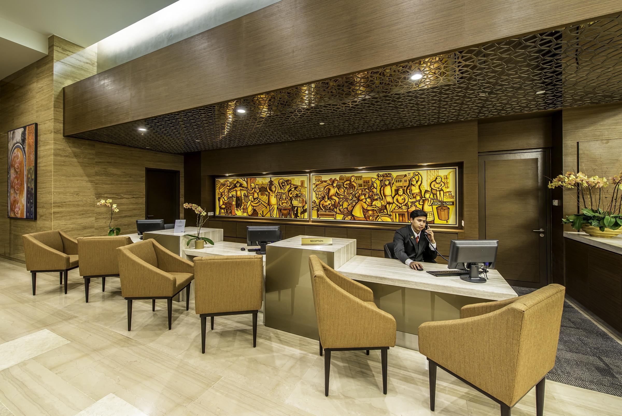 Hotel Ascott Sentral 5*